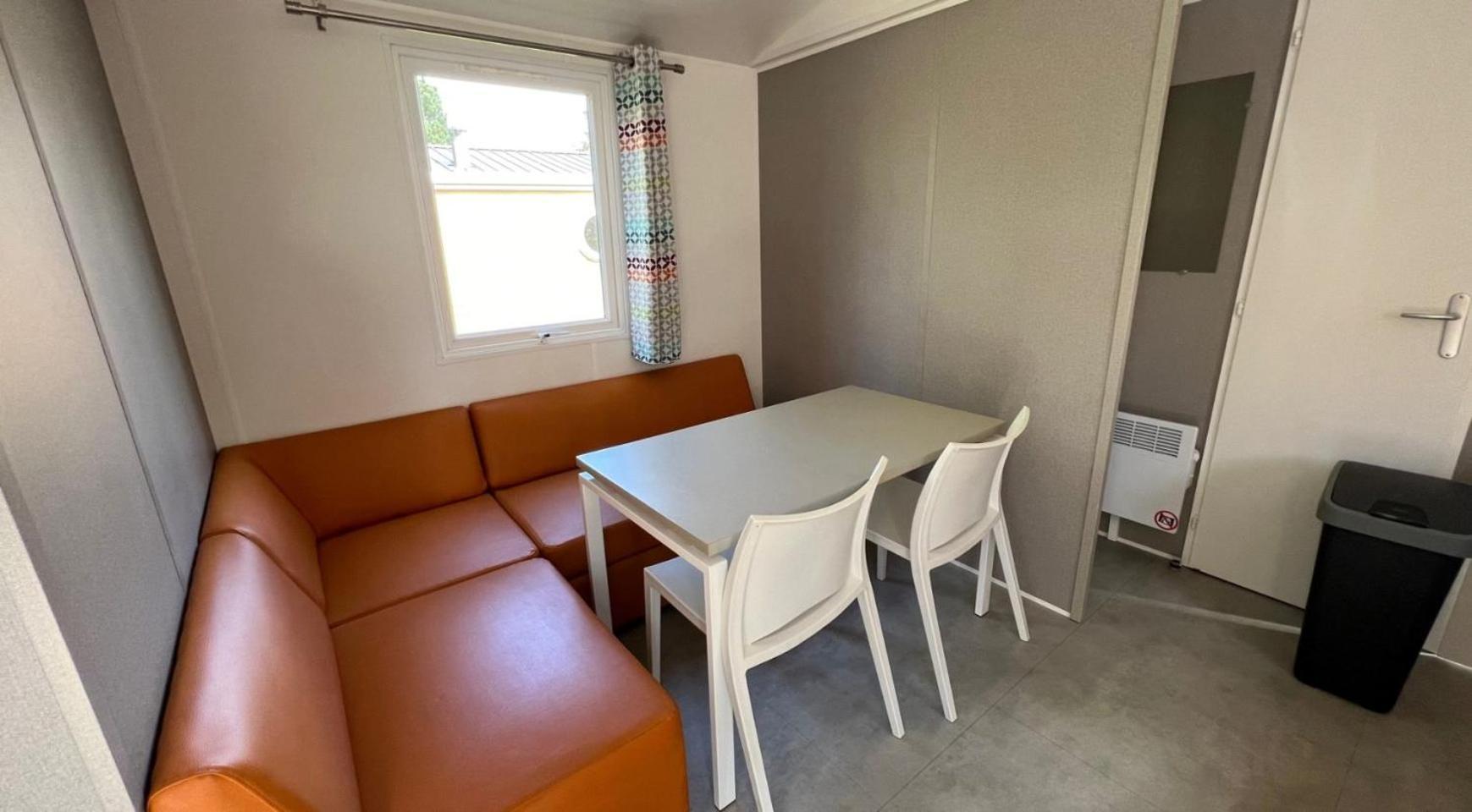 Camping Les Portes Du Perche Mamers Esterno foto